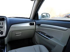 2012款 1.6L 手动豪华型