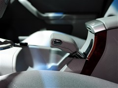 2011款 2.0T 自动旗舰型