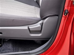 2009款 进化版 1.0L 手动豪华型
