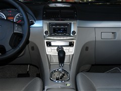 2012款 2.0T 自动豪华型