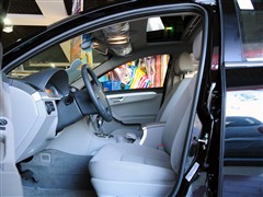 2012款 2.0T 自动豪华型