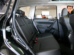 2013款 2.0T 自动尊贵导航版