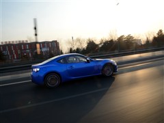 2013款 2.0L 手动豪华型