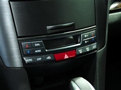 2013款 3.6R 豪华导航版