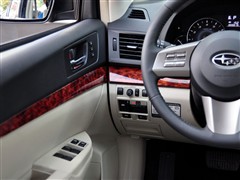 2010款 2.5i豪华版