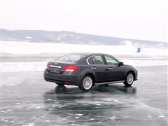 2010款 2.5i豪华版