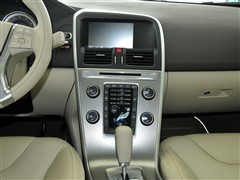 2011款 2.0T 智雅版