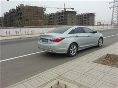 2011款 2.0L 自动领先版