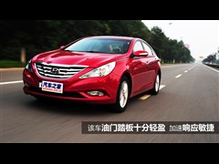 2011款 2.0L 自动尊贵版