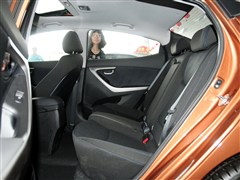 2012款 1.6L 手动领先型