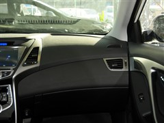 2013款 1.6L 自动领先型