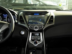 2013款 1.6L 自动领先型