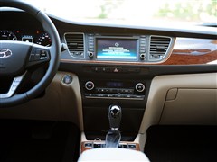 2014款 2.0L 自动旗舰型
