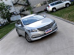 2014款 1.8L 自动舒适型