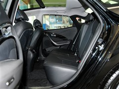 2011款 2.4L 豪华型