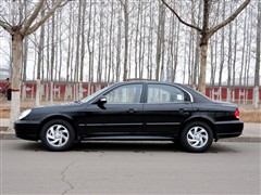 2006款 2.0L 手动标准型