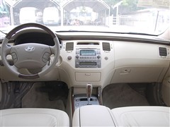 2009款 3.3L 豪华型