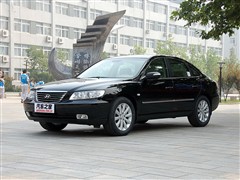 2009款 3.3L 豪华型