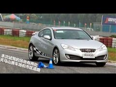 2009款 2.0T 自动豪华版