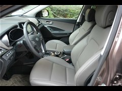 2013款 2.2T 7座豪华版