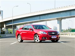 2012款 2.0L 自动豪华版