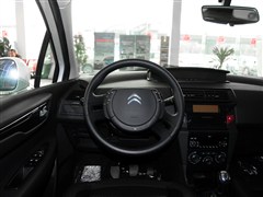 2013款 两厢 1.6L 手动乐尚型