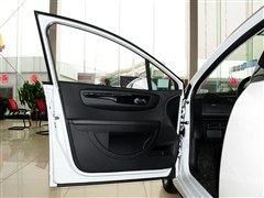 2013款 两厢 1.6L 手动乐尚型