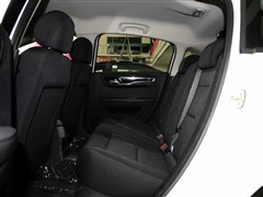 2013款 两厢 1.6L 手动乐尚型