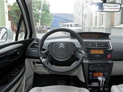 2014款 VTS版 1.6L 自动品享型