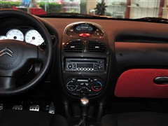 2012款 1.4L 手动运动型