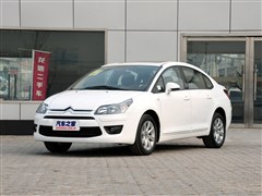 2011款 三厢 2.0L 自动贺岁版