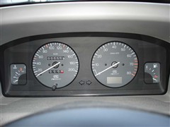 2005款 1.6L 自动8V