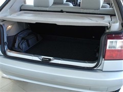 2005款 1.6L 自动8V