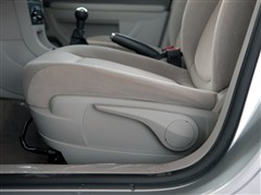 2006款 2.0L 手动精英型