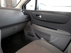 2006款 2.0L 手动精英型