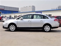 2008款 2.0L 手动尊贵型