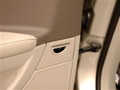 2008款 2.0L 自动旗舰导航型