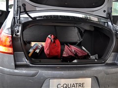 2009款 三厢 2.0L 自动舒适型