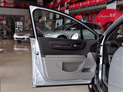 2010款 2.0L 自动科技版