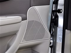 2010款 2.0L 手动科技版