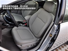 2010款 2.0L 手动科技版