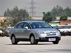 2010款 2.0L 手动经典版