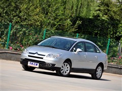 2010款 2.0L 手动经典版