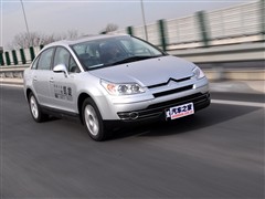 2010款 2.0L 手动经典版