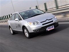 2010款 2.0L 手动经典版