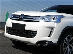 2012款 2.0L 四驱豪华版