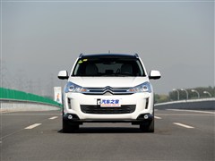 2012款 2.0L 四驱豪华版