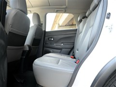 2012款 2.0L 四驱豪华版