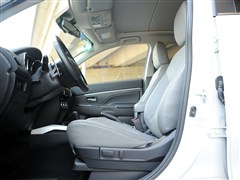 2012款 2.0L 四驱豪华版