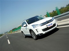 2012款 2.0L 四驱豪华版